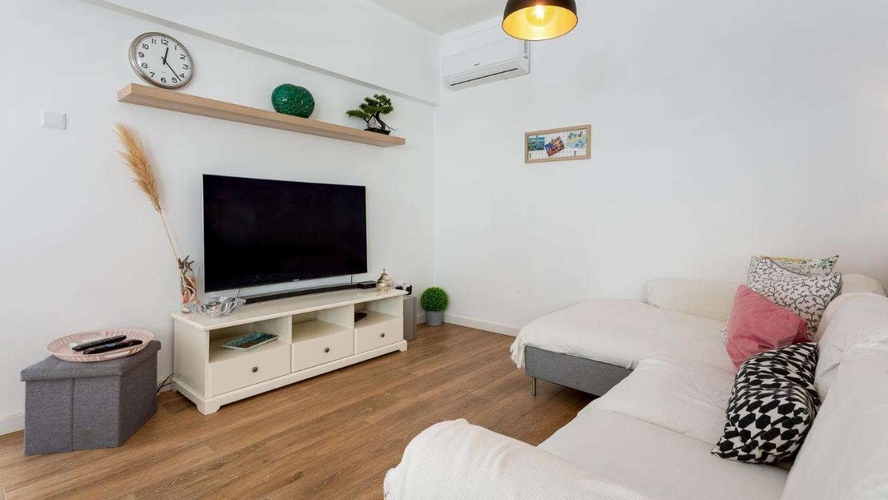 Faro Getaway W/ Big Balcony By Lovelystay Εξωτερικό φωτογραφία